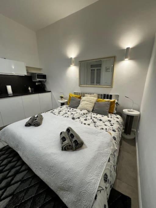 Cozy Studio In The Heart Of Buda Budapeste Exterior foto